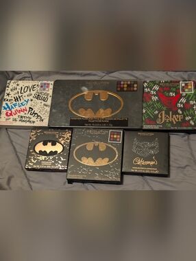 5 NIB REVOLUTION Batman,Catwoman,Joker And Harley Quinn Makeup